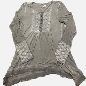 Knox Rose long sleeve gray wash shirt size XS great condition!